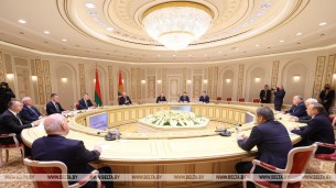 Lukashenko highlights symbolic timing of St. Petersburg delegation's visit to Belarus