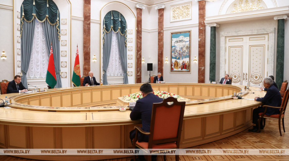 Lukashenko calls on CSTO foreign ministers to address problems together