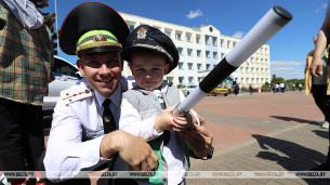 Слет-конкурс отрядов юных инспекторов дорожного движения в Сморгони

